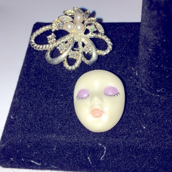 Jewelry | Pins Adiago Peaceful Face Porcelain Vtg 1982 And  Pins Adiago Peaceful face Porcelain Vtg 1982  and Deco leaf Vintage